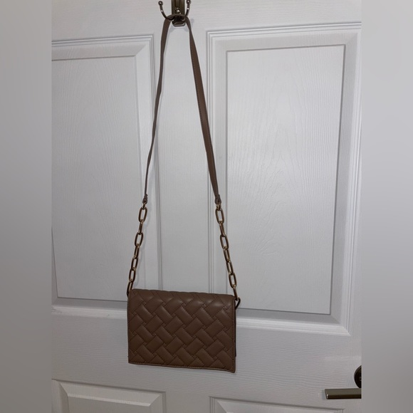 Forever 21 Handbags - NWOT Tan/Taupe Purse